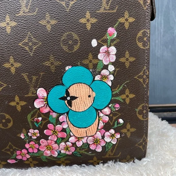 🎨Authentic Louis Vuitton Custom painted 🎨 - Picture 3 of 17